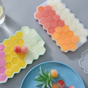 Ice Cube Tray Honeycomb Ice Cube Mold Food Grade Flexible Silicone Ice Molds for Whiskey Cocktail with Removable Lids