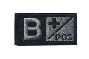 Souvenir sportivi verdi neri patch militari Gruppo di tipo sanguigno gruppo di ricamo 3d da ricamo 3d a+ b+ ab+ o+ badge tattici positivi marroni