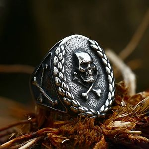 Vintage 14K Gold Vampir Schädel Knochenring für Männer Punk Gothic Heavy Skull Rings Mode Amulettschmuck