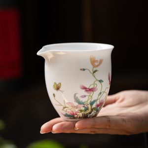 200ml White Jade Porcelain Tea Pitcher Corn Poppy Art Ceramic Justice Cup Tea Maker Chahai Public Dispenser Cup Kung Fu Teaware