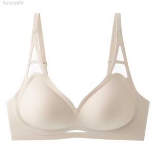 Bras Silky Bras for Women No Fe Wire V Neck Bralettes for Women Cloud Feel Codzienne T -Bra z przedłużeniem A/B/C Universal 240411