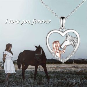 New Girl and Horse Colorful Two Tone Pingente Rose Gold Heart Colar