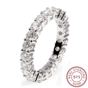 Band ringer Nytt mode Solid 925 Silver Ring Set Luxury Full Round 4mm Round Cz Diamant Womens Engagement Wedding Ring J240410