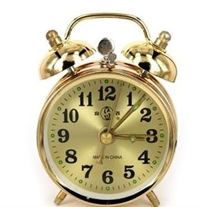Luxury Gold Mechanical Alarm Clock Metal Vintage Clockwork Manual Retro Table Clocks Silent Clock Bedroom Alarm Clocks Gift