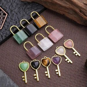 Pendant Necklaces 1 Set Natural Crystal Couple Lock Necklace Heart Shaped Key Piece Pink Amethyst Tiger Eye Stone