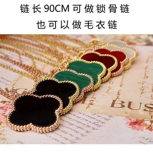 Van Big Flower Four Leaf Grass Necklace Girl Rose Golden Lucky Grass Wool Sweater Chain Long Version Premium Gift for Girl Friend