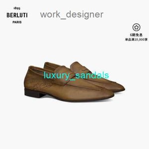 BERLUTI Mens Dress Shoes Leather Oxfords Shoes Berluti Rimini Soft Sole Leather Loafers Mens Leather Shoes Olive Green 070 HBB8 58OQ