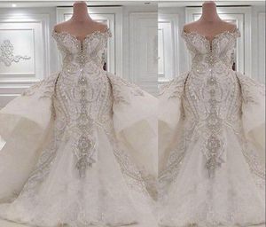 2023 Crystal Luxury Meerjungfrau Brautkleider Brautkleider mit Abtriebungen vor Schulterspitze Rauchrinstone Dubai Vestidos9206336