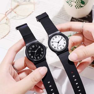 Kvinnors klockor Enkel mode kvartsklocka för kvinnors studenthandledsklockor silikonband titta grossist reloj mujer elegante reloj de mujer 240410