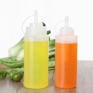 1st Plastic Squeeze Sauce Salad Dressing Bottle Sharp-Nose Oiler Oilflaska Transparent smaktämne Dispenser Storage Tank