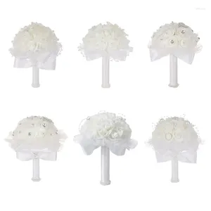 Flores decorativas Buquê de flores artificiais European White Ornament Handheld for Bridal Wedding Party adereços