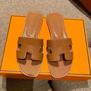 slipper designer womens slides flat sliders summer sandals sandale shoes ladies classic brand casual woman outside slippers beach real leather top quality 10A box