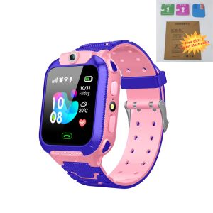 Watches Kids Smart Watch Sim Card LBS Positionering SOS Telefonsamtal Liv Waterproof Class Monitoring Mode Safety Zone Children's Gifts 2G