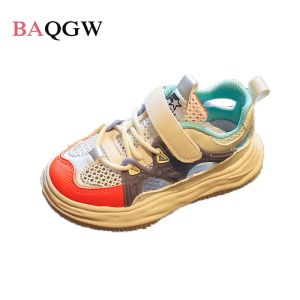 Sneakers Summer Children's Mesh Hollow Sports Sneakers Lätt nonslip Kids Boys Shoes New Fashion Girls Casual Shoes Storlek 2136