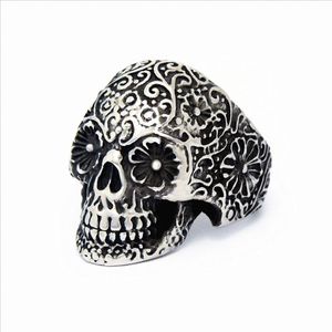 Hela nya 50st Mäns rostfritt stål Silver Punk Rock Gothic Skull Biker smycken ringer ny ankomst301Z