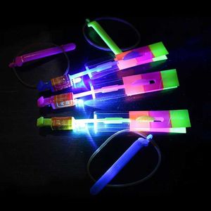LED Toys Flying Toys 1/3/5pcs incrível brinquedo leve Arrow Rocket Helicopter Party Fun Gift Rubber Band Catapult 240411