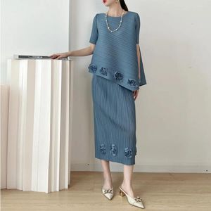 Arbetsklänningar Miyake veckad oregelbunden kjol Set Summer Women's Fashion Commuter High Grade Temperament broderad lös tvåbit