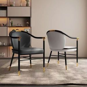 دراسة المكتب Light Luxury Chair Chair غرفة المعيشة كرسي الخلفية الراقية الإيطالية البسيطة الحديثة طاولة الطعام أثاث كرسي