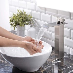 Skowll Waterfall Fallash Faucet Single Handle Bessel Sink Faucet Deck Mount Vanity Faucet Modern Basin Faucet、Brushed Nickel