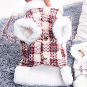 Dog Apparel Autumn And Winter Fragrance Style Vest Cute Plaid Clothes Princess Two Feet Warm Pet Clothing Chihuahua Coats