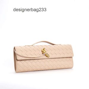 Crossbody Leather Long Weave Clutch Winter Andiamo Large Lady 2024 Bags Autumn Bottegs Versatile Venetass Women Bag Capacity High Quality Underarm JKWV