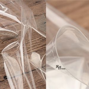0.5mm Şeffaf TPU Kumaş PVC Film DIY Su Geçirmez Yağmur Birliği Rüzgar Derbazı Çanta Plastik Dekor Giysileri Tasarımcı Kumaş