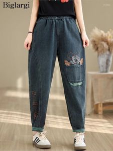 Женские джинсы негабаритные пружины женские женские мультипликационные вышива