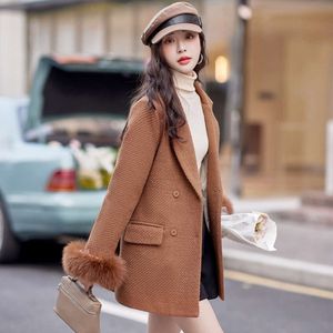 Xiaoxiangfeng giù per rivestimento di lana per fodera interno per autunno femminile e inverno 2024 Nuovo temperamento alla moda dimagrante