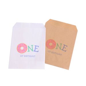 24 uppsättningar Donut 1: a födelsedagsfest behandla väskor tack gynna väskor vita/kraft goodie väskor med klistermärken rosa popcorn godisväska