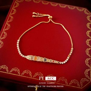 Oryginalny złoty galwaniczny wąż cyrkon w kształcie prostej, wykwintnej, modnej, wysokiej klasy bransoletki odczucia, koreańska bransoletka lekkiego temperamentu dla kobiet