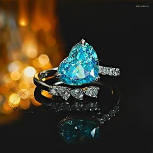Кластерные кольца Light Luxury Love Blue Treasure 925 Серебряное кольцо с высоким углеродным бриллиантом топа открыты