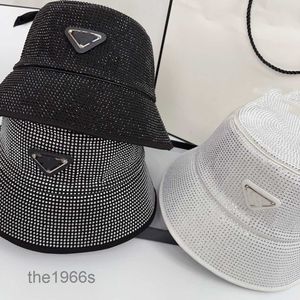 DeSingers Inverted Triangle Bucket Hats Luxurys larga homens homens mulheres letra Inlay Crystal Sunhats Moda Trend Travel Fisherman Hat Acessórios Gyzt