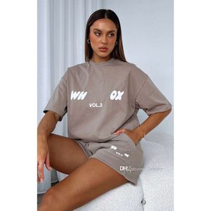 Summer 2-częściowy zestaw Designer Designer Dostosowanie Sportowy sportowy shessuit krótkie rękawowe pullover i luźne szorty zwykłe 2PCS.