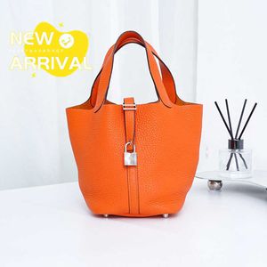 Bolsa de designer bolsa de ombro de luxo de grande capacidade para mulheres personalizadas 40cm50cm60cm80cm Primeira camada de camada de gado de gama