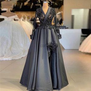 Urban Sexy Dresses Dark Grey Luxury V Neck Lace Evening Dress Vintage Sheer Long Sleeve Satin Formal Evening Dress Arabic Plus Size Party Pageant P 240410