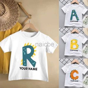 Magliette personalizzate per ragazzi iniziali t-shirt dinosauro carino alfabet a-Z Nome personalizzato per bambini Tee divertenti Birth