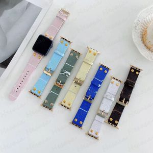Luxury Floral Designer Watch Band Straps For Apple Iwatch 9 8 7 6 5 4 3 2 SE Ultra Rivet Wristband Watchband Replacement Armband läder 38mm 40mm 41mm 42mm 45mm 49mm