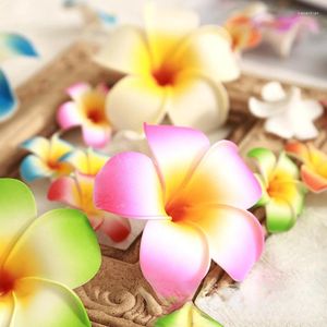 Dekorative Blumen 10pcs 9 cm künstlicher Blumenkopf Eva Egei Kopfschmuck Haarnadelzubehör Hawaiianer Badeanzug