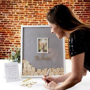 Personliga namn Datum bröllopshjärta Drop Gästbok Shadow Box, Custom Floral Alternative Wedding Guestbook