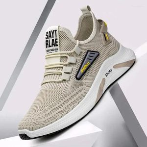 Scarpe casual sport traspiranti che gestiscono estate da uomo in maglia rotonda in punta di scarpe da ginnastica anti-slittamento da jogging leggero