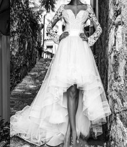 Blygsamma höga låga bröllopsklänningar med långa ärmar korta framsida tyllskärm älskling trädgård strand brud klänningar5271301