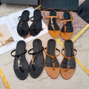 Donne Scarpe in pelle nera Cassandra Sandalo piatto Flip Flip Flop 2024 Branco Nero Flat Slifori Slingback Muli con fibbia della caviglia hardware oro