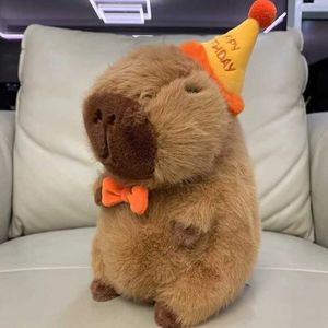 Plyschdockor capybara plysch docka söt capibara anime fluffig leksak kawaii plysch docka lycklig födelsedag flicka vän mjuk fylld djur gåva j240410