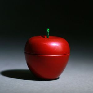 Apple -formad mini tenn te suger godis förseglad kaffelagringslåda metallfodral bröllop favorit arrangör container