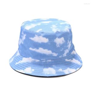 Berets Four Seasons Cotton Blue Sky And White Clouds Print Bucket Hat Fisherman Outdoor Travel Sun Cap For Men Women 05