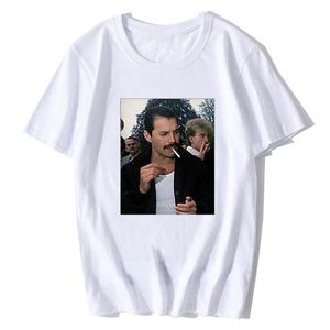 Men Kleidung Freddie Mercury Rauchen T-Shirt-Rockband Königin Sänger Punk Kurzarmisvs Unisex Hipster Tee Retro T Shirt