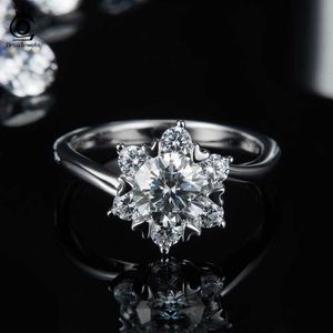 Ringas de banda orsa jóias de luxo 1ct Mosquito anel de diamante Classic Floral Design 925 Sterling Silver Womens Wedding Ring Engagement Smr51 J240410