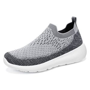 2024 Designer Running Shoes Woman Man White Black Pink Purple Grey Breattable Thick Sole Mens Slip-On Trainers Sport Sneakers Storlek 36-44 GAI