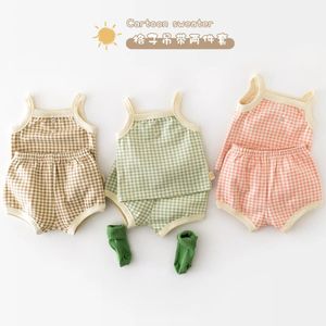 Baby set pyjamas spädbarn väst shorts pojkar hemservice baby flicka outfit född klädpojke 240325