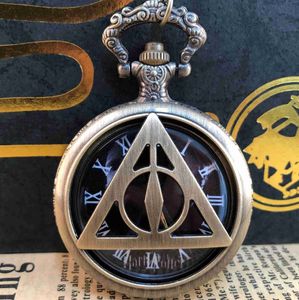 Pocket Watches Personality Classic Es Hollow Skeleton Bronze Retro Cool с цепными подарками для детей Y240410